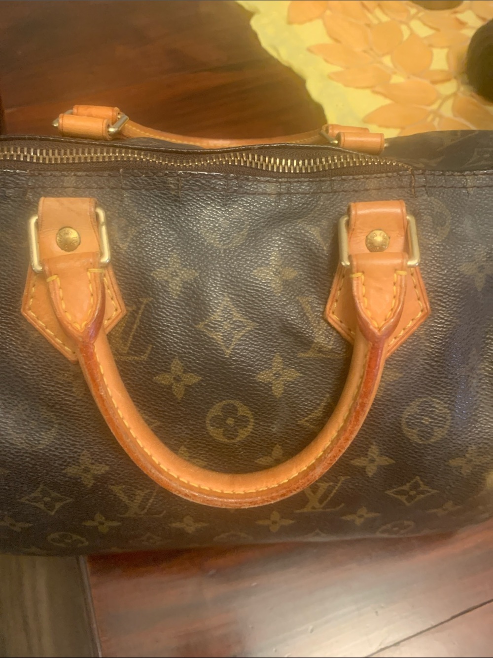 🛑Price Drop 🛑Authentic Louis Vuitton Monogram Speedy handbag. - Picture 4 of 16